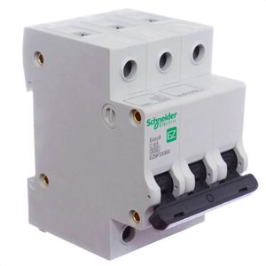 Disjuntor Easy9 3P 40A Curva C - 3000A Schneider Electric EZ9F33340